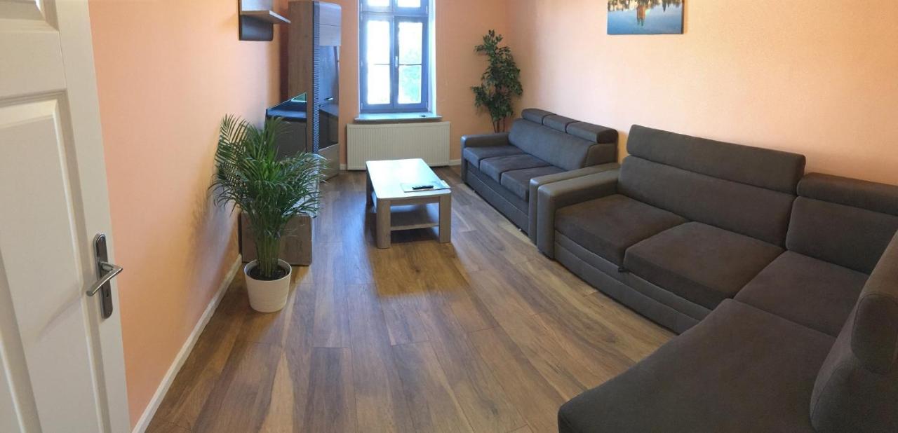 Apartament Kleopatra Gniezno Exterior foto